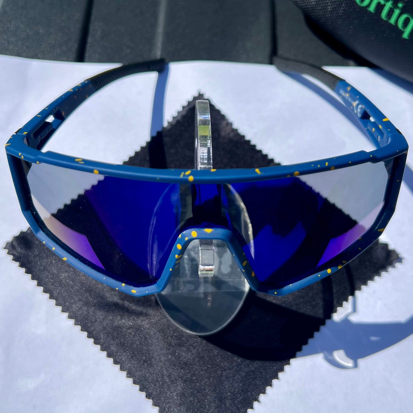 Sportiq VividShield - Eagle